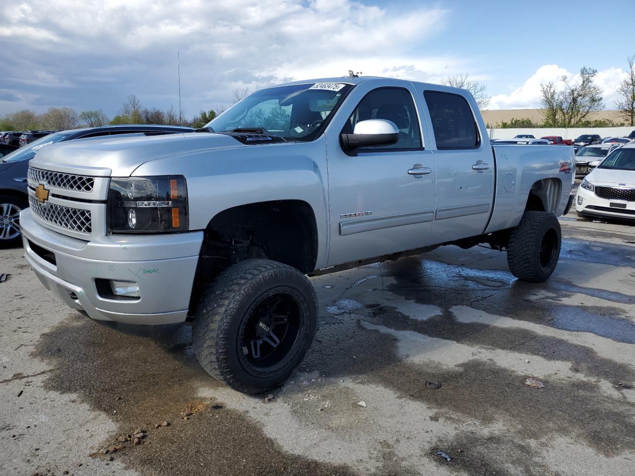 2012 Chevrolet Silverado K2500 Heavy Duty Lt for Sale in Bridgeton, MO - Side