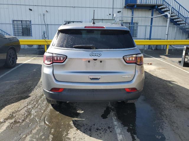  JEEP COMPASS 2022 Srebrny