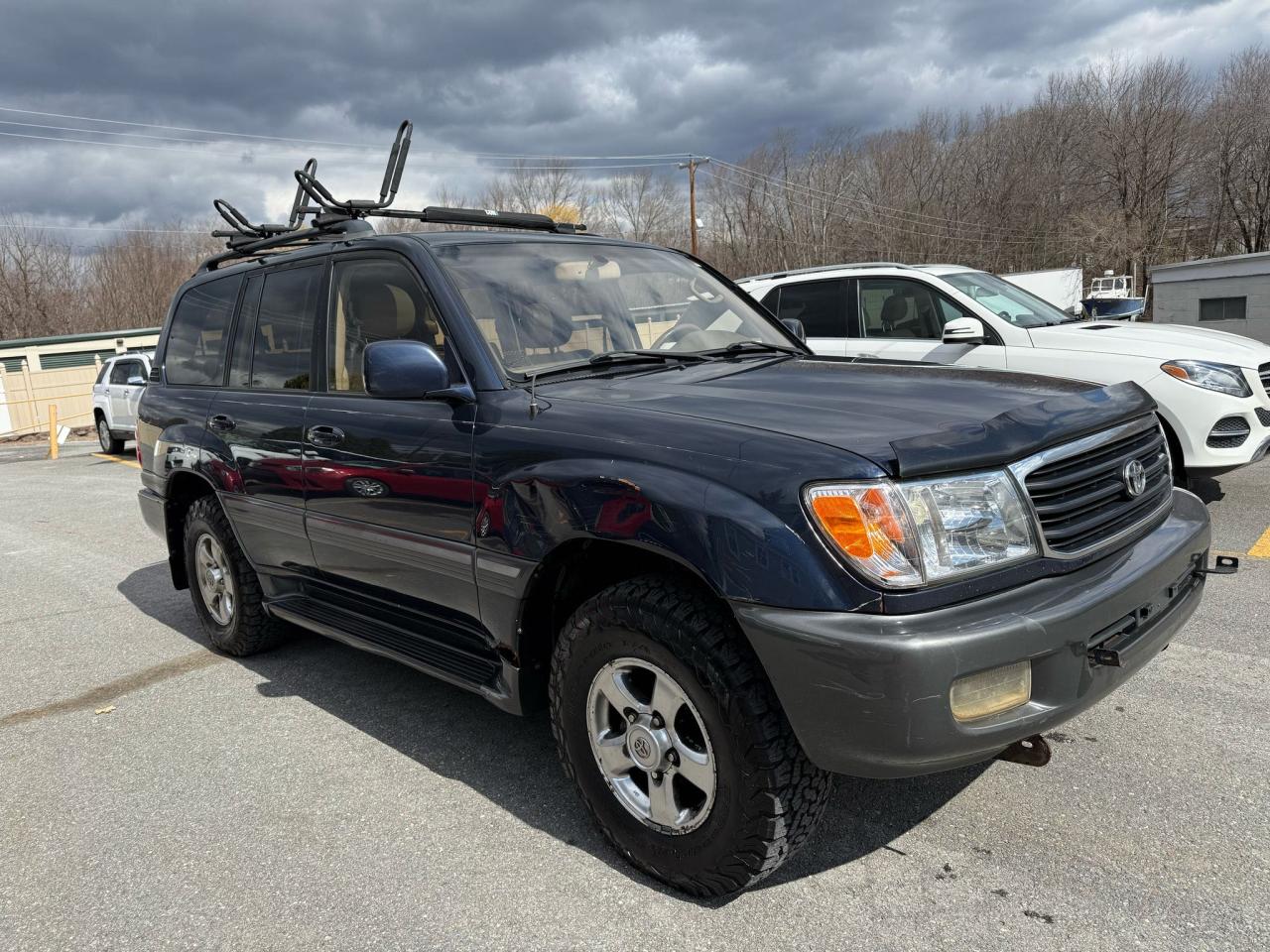 2002 Toyota Land Cruiser na sprzedaż w North Billerica, MA - Minor Dent/Scratches