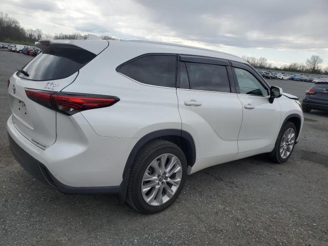  TOYOTA HIGHLANDER 2022 Biały
