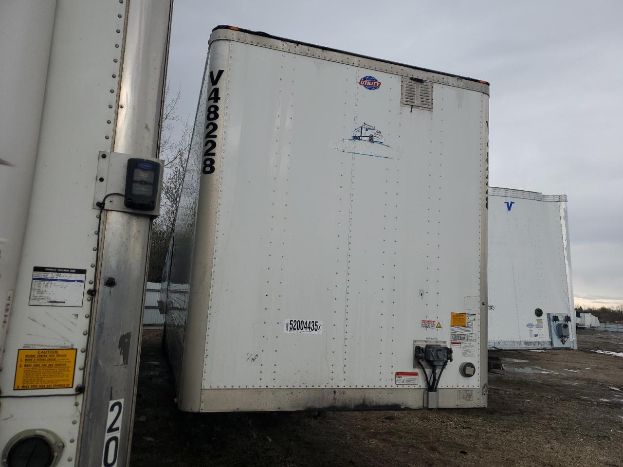 Elgin, IL에서 판매 중인 2022 Utility Vs2Dx Dry Van Trailer - Rear End