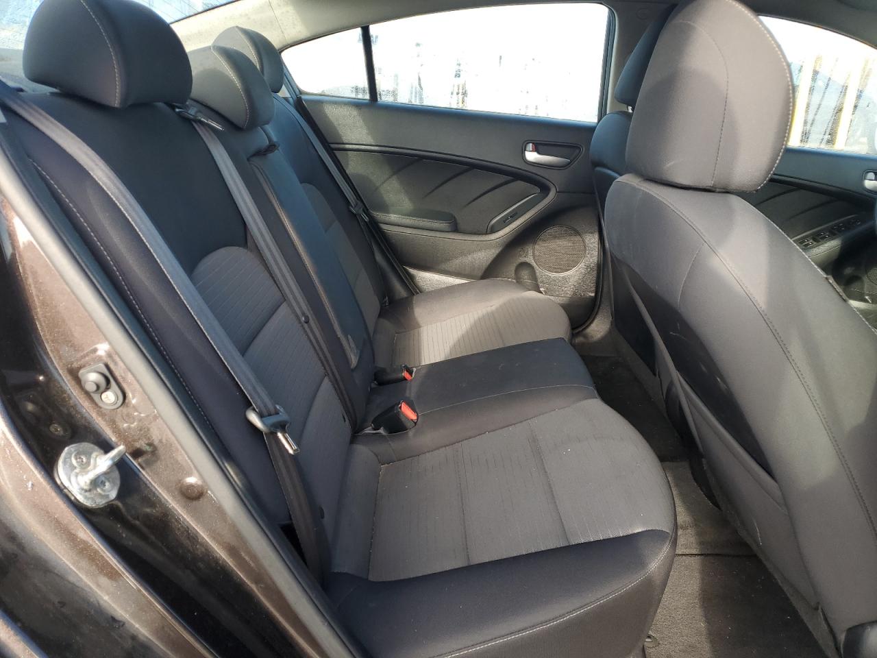 2017 Kia Forte Lx VIN: 3KPFL4A74HE159658 Lot: 85667745