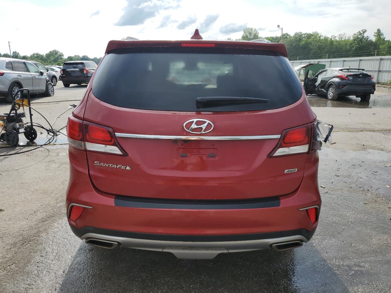 2017 Hyundai Santa Fe Se VIN: KM8SMDHF8HU252673 Lot: 54665045