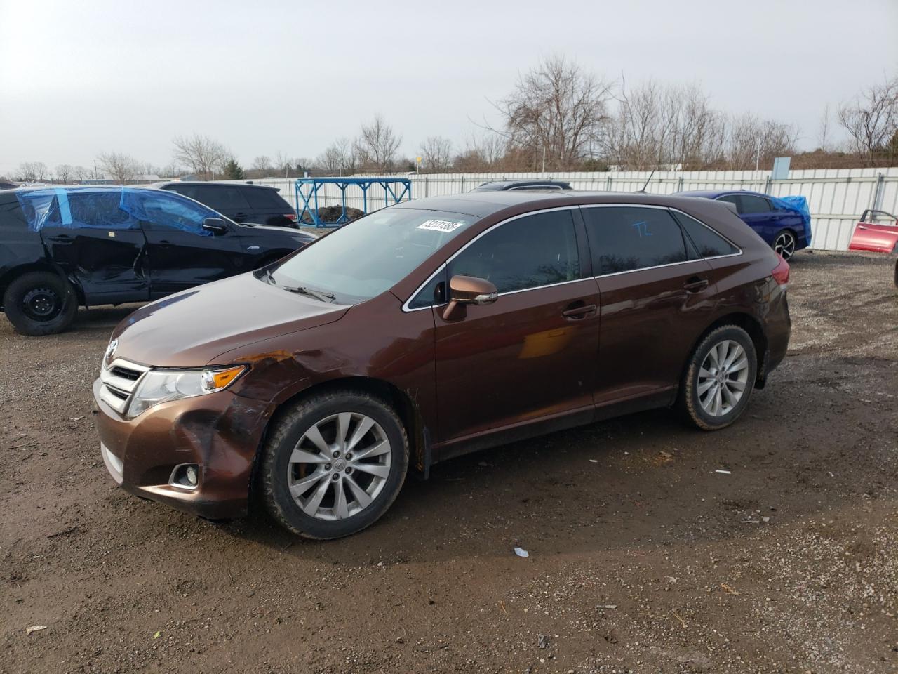 2015 Toyota Venza Le продається в London, ON - Vandalism
