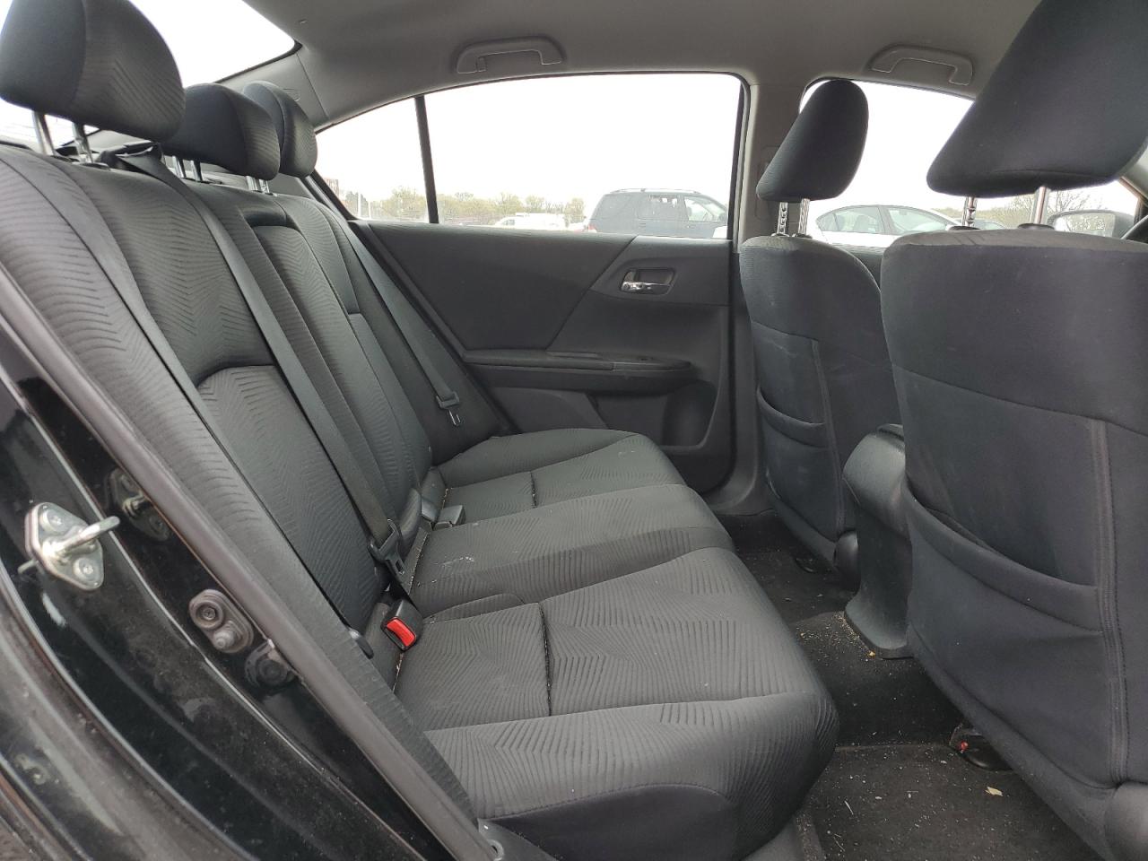 2015 Honda Accord Lx VIN: 1HGCR2F3XFA147589 Lot: 52387025
