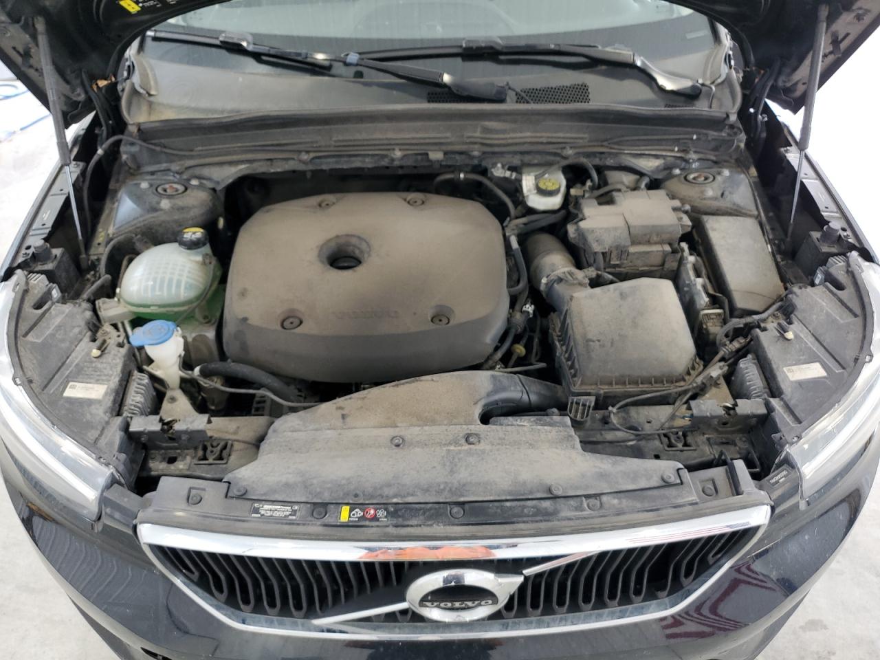 2021 Volvo Xc40 T4 Momentum VIN: YV4AC2HK8M2581963 Lot: 54700415