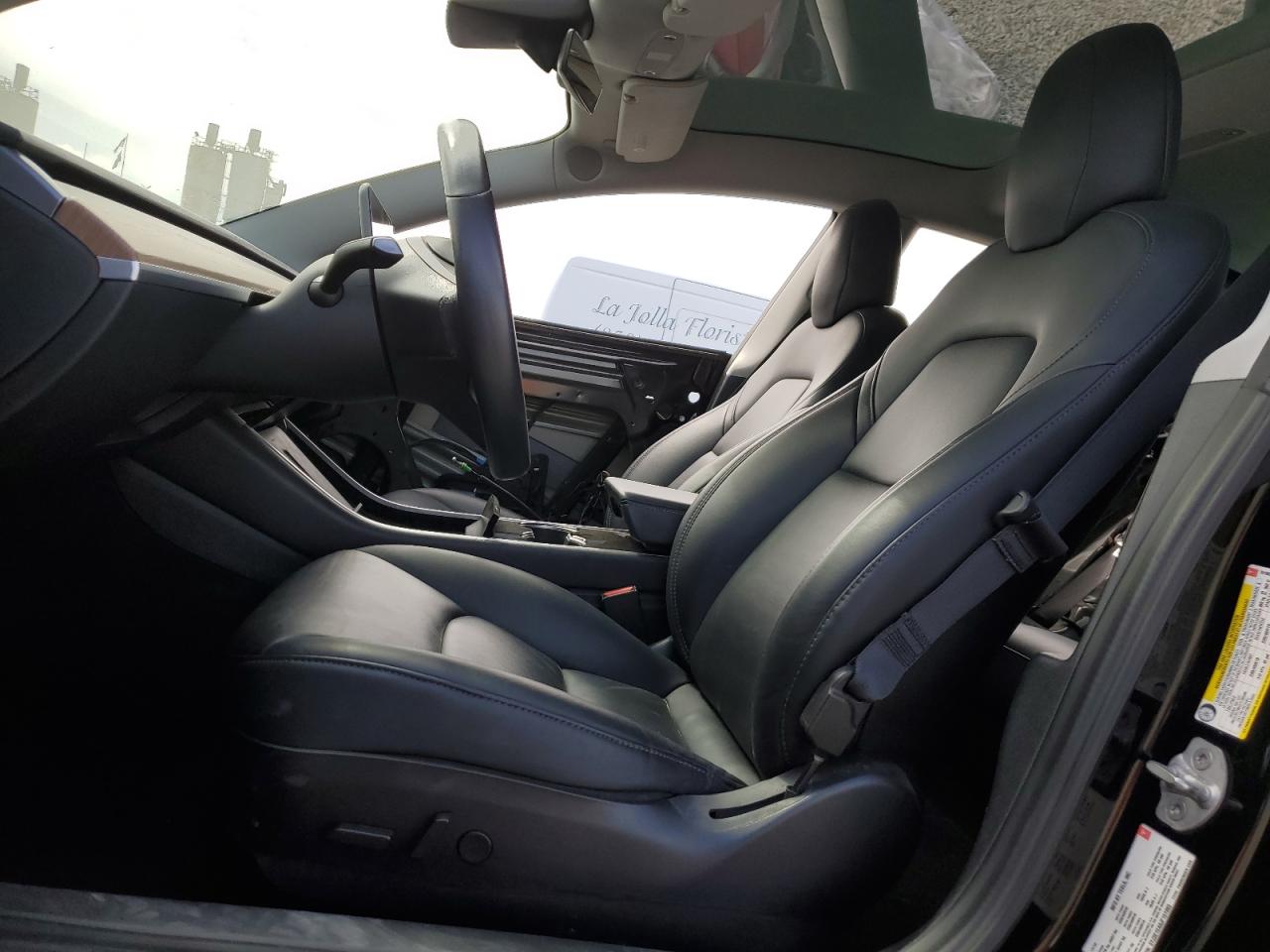 2018 Tesla Model 3 VIN: 5YJ3E1EA9JF151993 Lot: 52365705
