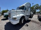 2001 International 9200 9200I на продаже в Riverview, FL - Minor Dent/Scratches