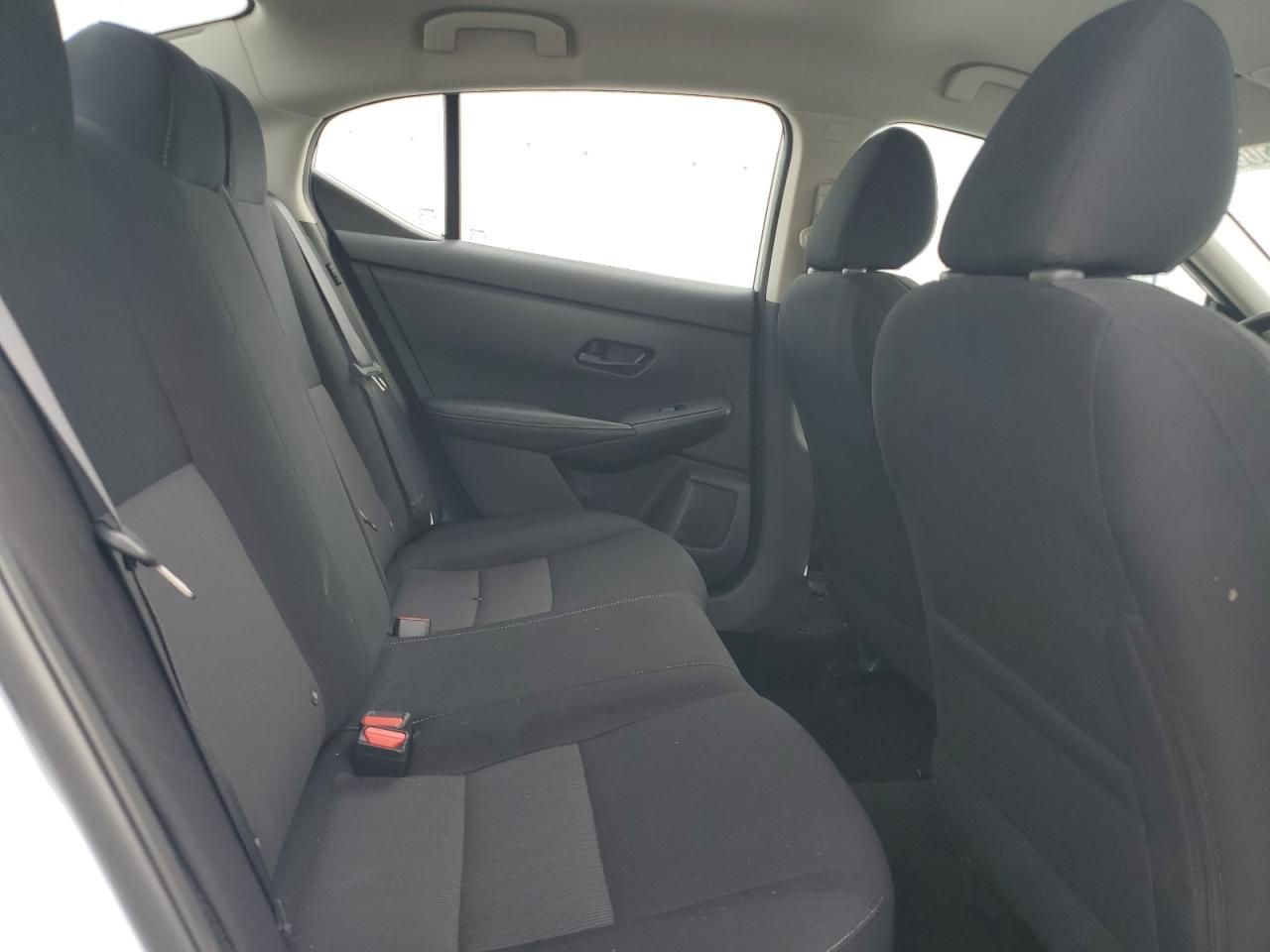 3N1AB8CV0RY366826 NISSAN SENTRA 2024