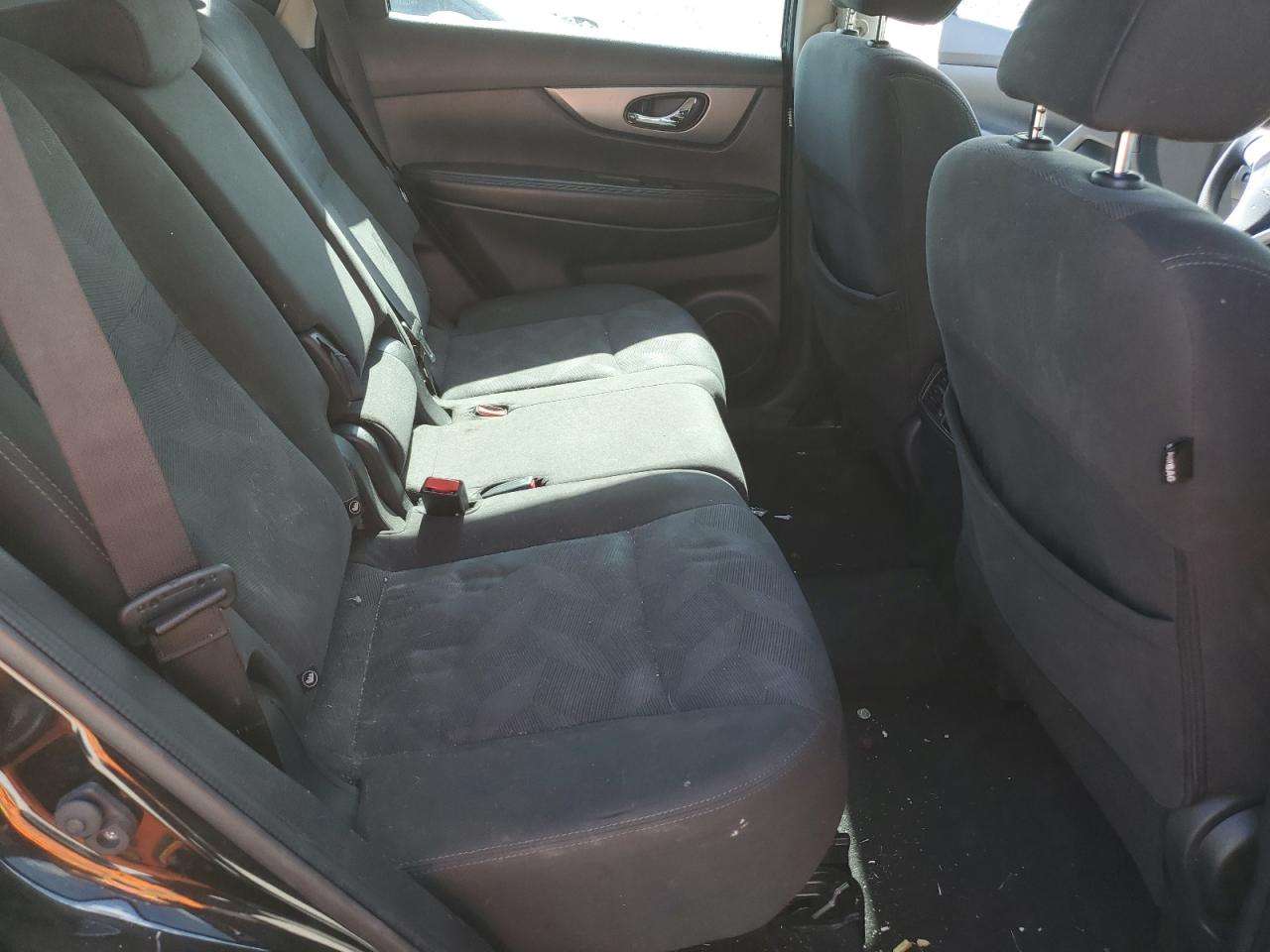 KNMAT2MT4GP655341 NISSAN ROGUE 2016
