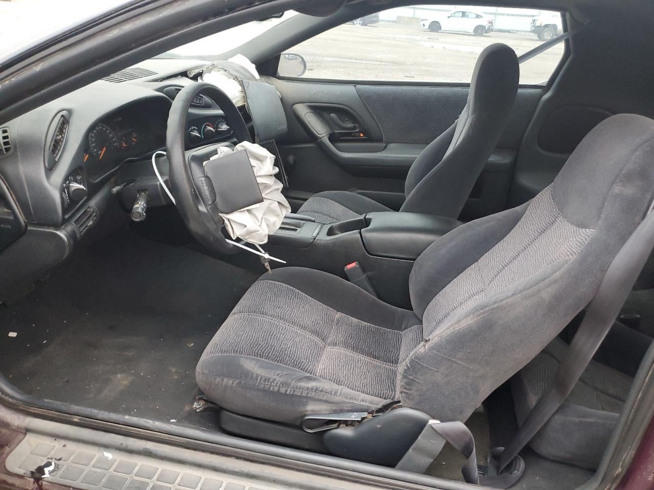 1996 Chevrolet Camaro Base VIN: 2G1FP22K9T2133044 Lot: 51902245
