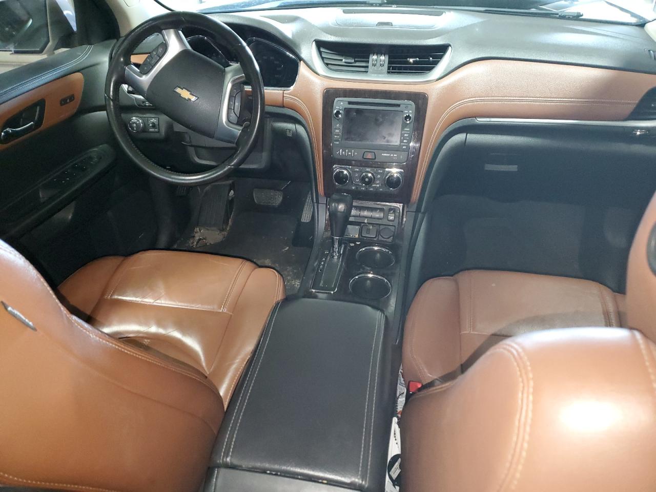 1GNKRHKD6GJ332064 CHEVROLET TRAVERSE 2016