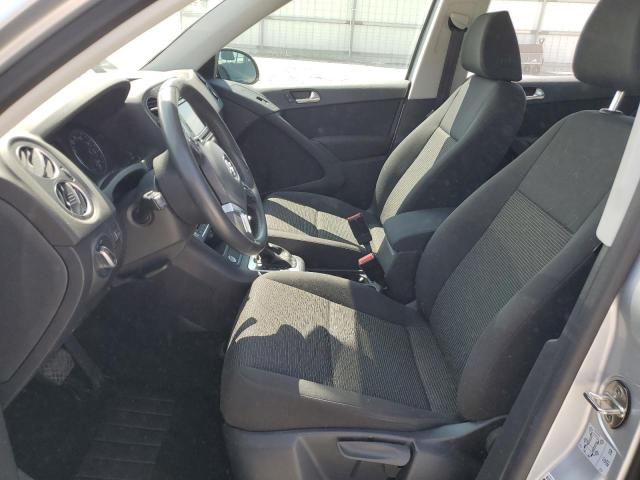  VOLKSWAGEN TIGUAN 2017 Srebrny