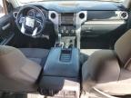 2017 Toyota Tundra Crewmax Sr5 за продажба в Fresno, CA - Front End