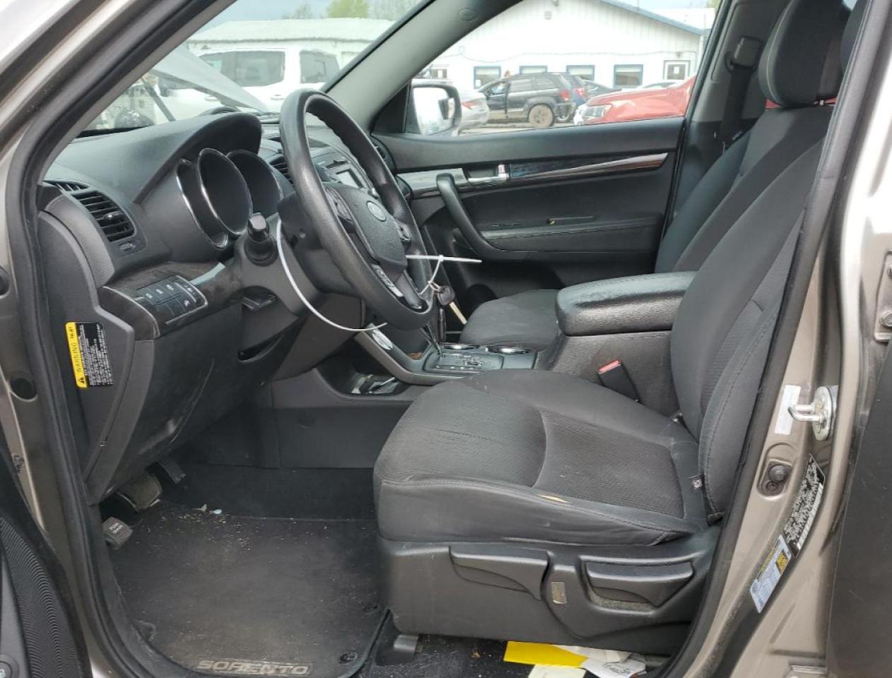 2012 Kia Sorento Base VIN: 5XYKT4A2XCG296683 Lot: 53050445