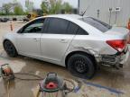 2014 Chevrolet Cruze Ls იყიდება Pekin-ში, IL - Rear End