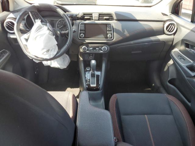  NISSAN VERSA 2022 Czerwony