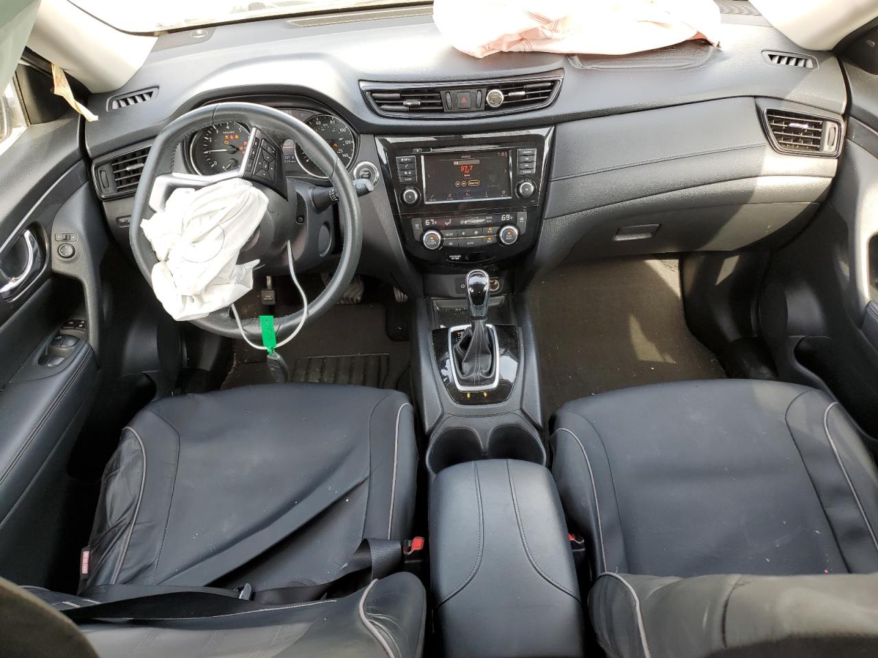 KNMAT2MT9JP574021 NISSAN ROGUE 2018