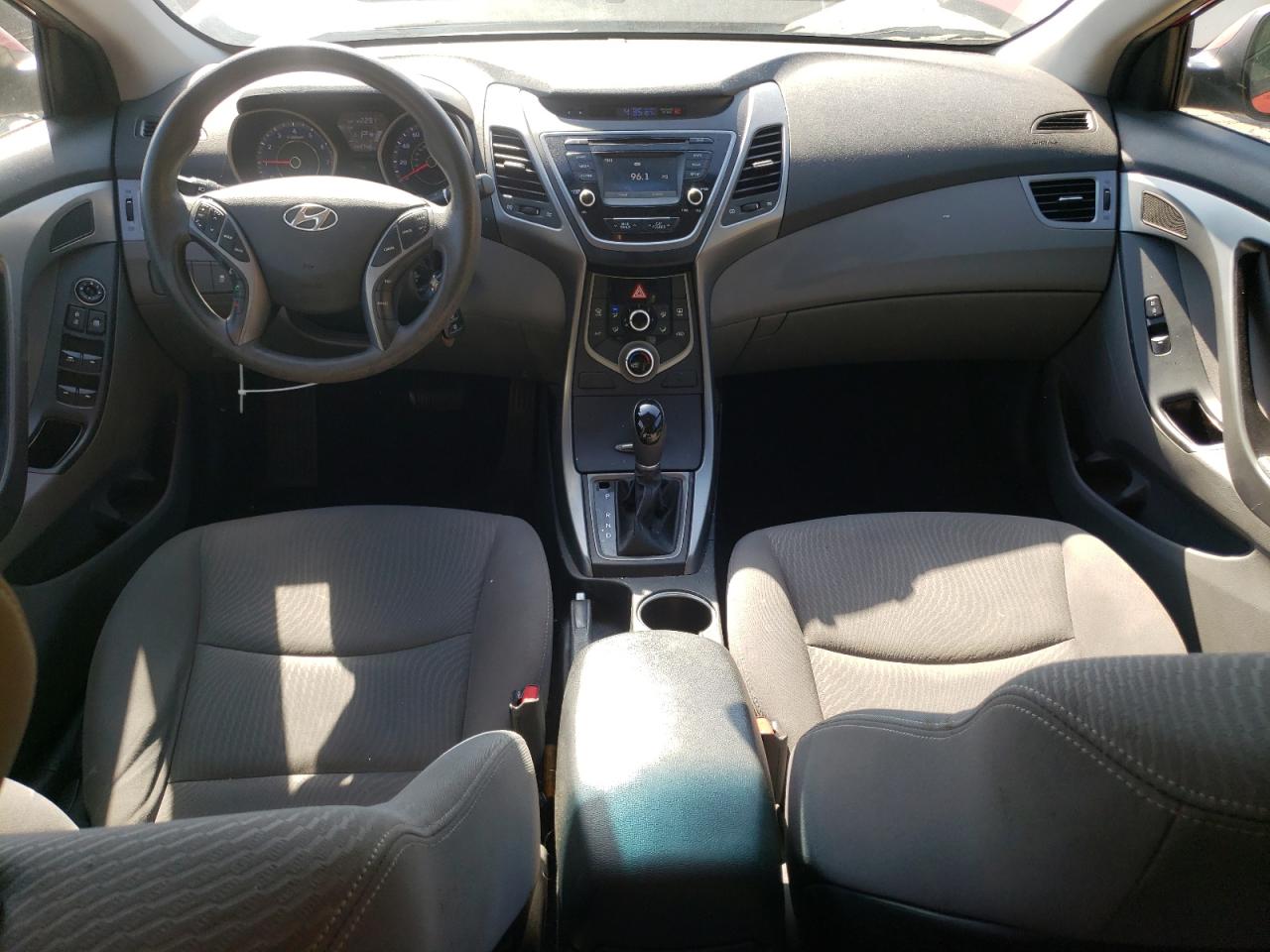 kmhdh4ae2gu531484 KMHDH4AE2GU531484 2016 Hyundai Elantra Se