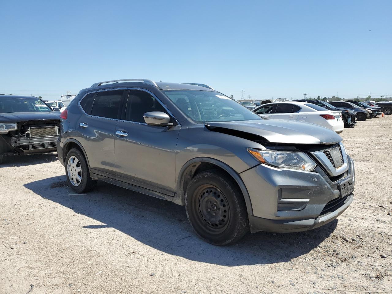 JN8AT2MV5HW275728 NISSAN ROGUE 2017