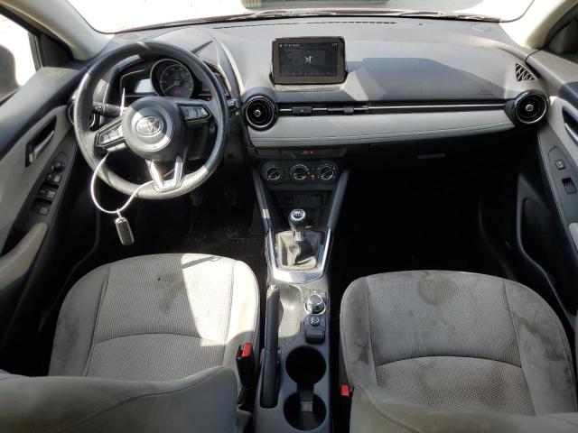  TOYOTA YARIS 2019 Красный
