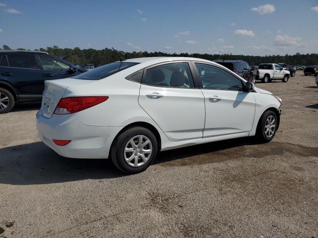 Sedans HYUNDAI ACCENT 2014 Biały
