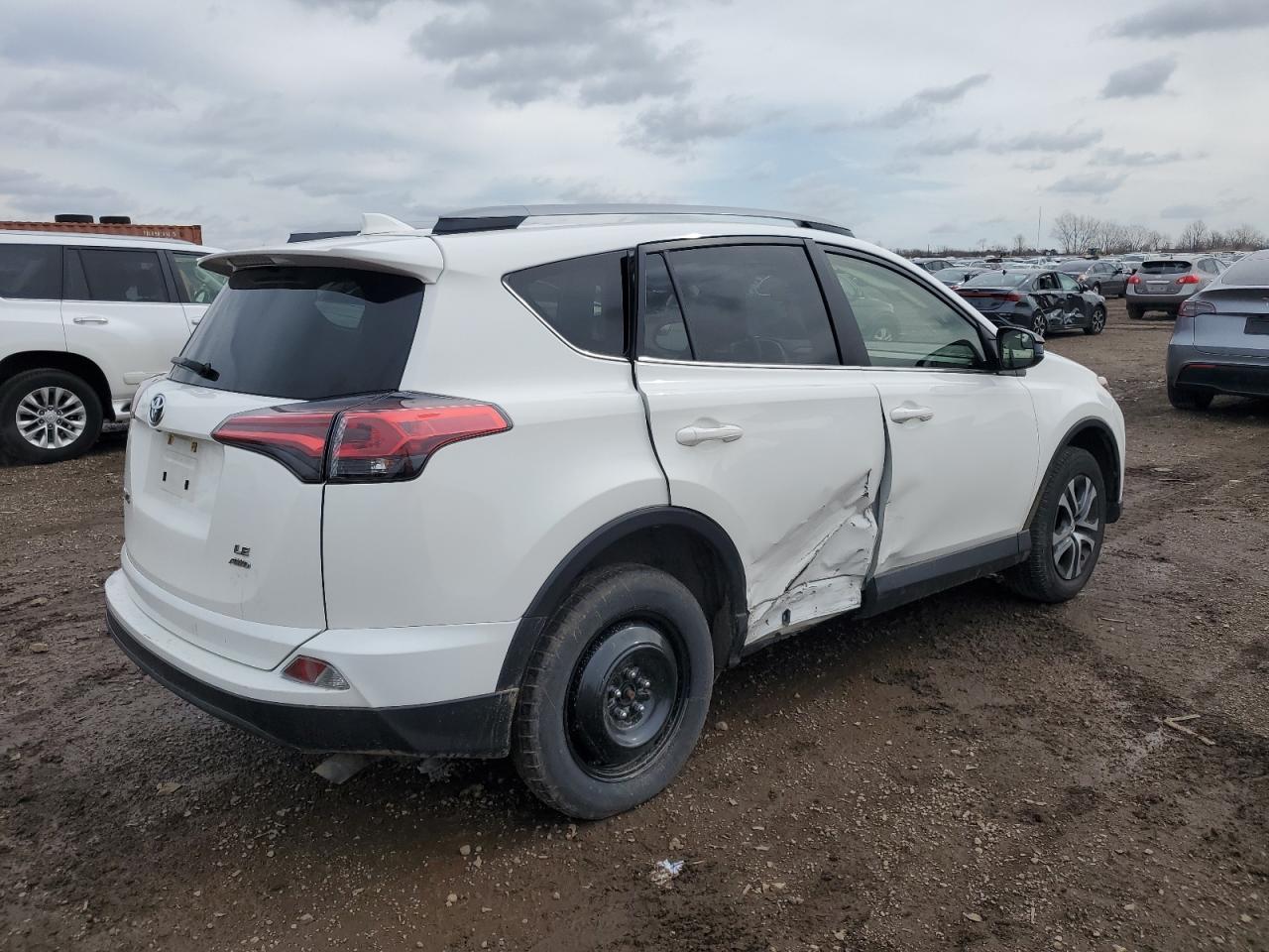 JTMBFREV5JJ733690 TOYOTA RAV4 2018