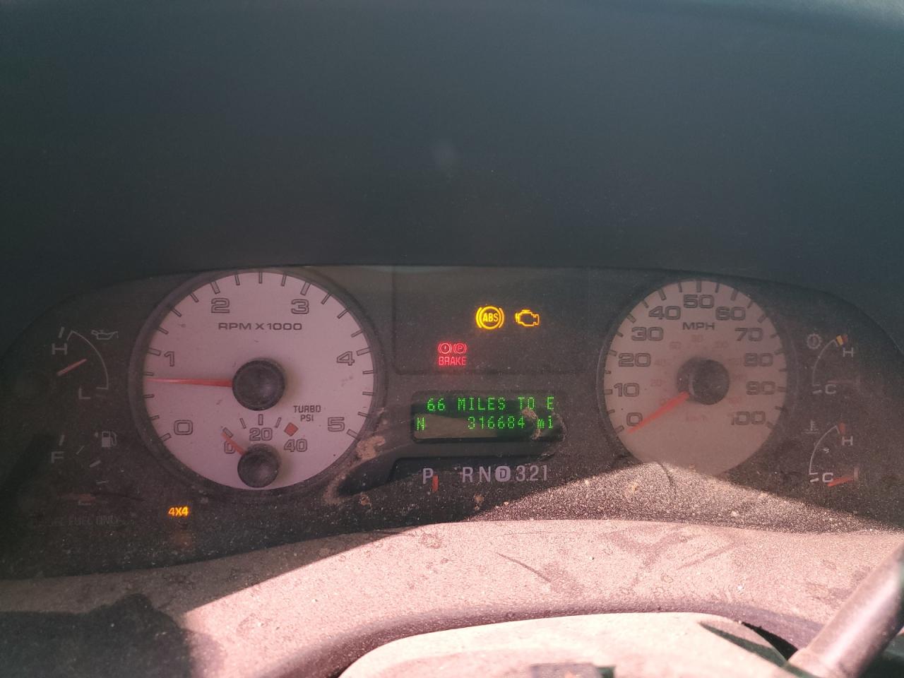 2006 Ford F350 Super Duty VIN: 1FTWW33P36EB86132 Lot: 52152815