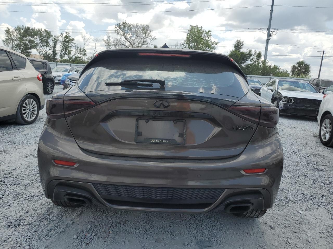 2017 Infiniti Qx30 Base VIN: SJKCH5CP8HA014663 Lot: 55026195