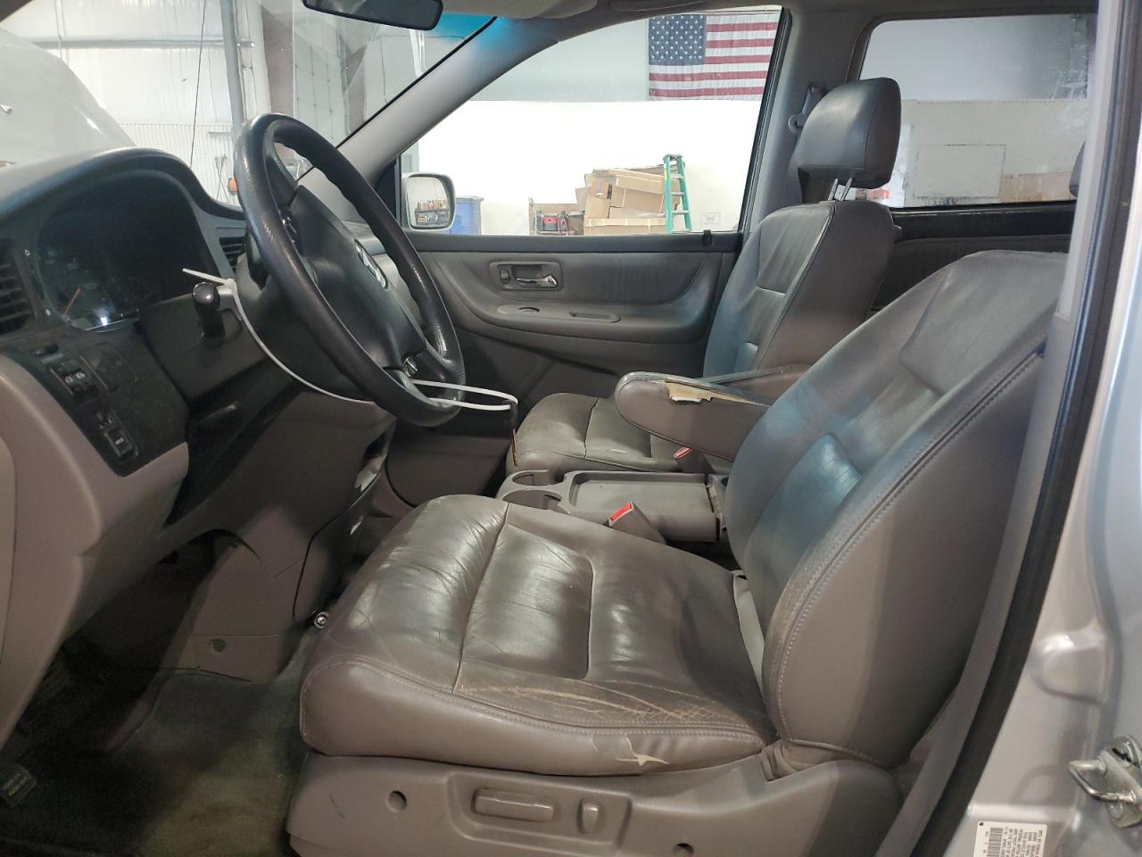 2002 Honda Odyssey Exl VIN: 5FNRL18922B039538 Lot: 53835645