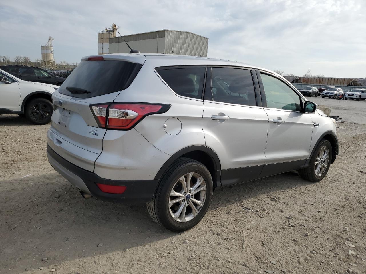 1FMCU9GD4HUE47249 FORD ESCAPE 2017