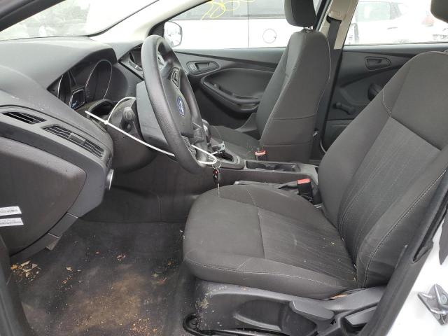 Седаны FORD FOCUS 2016 Белы