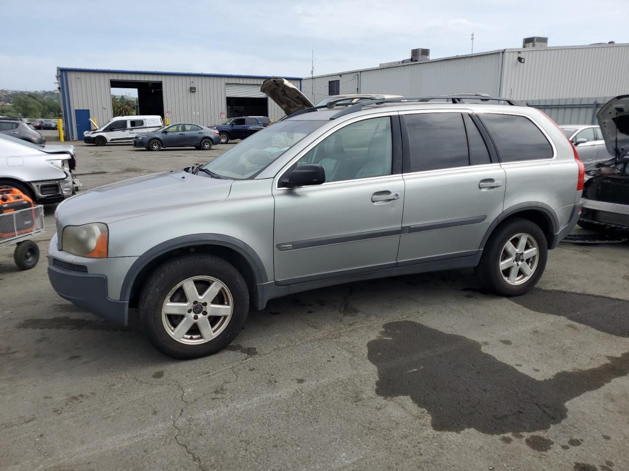 2004 Volvo Xc90  за продажба в Vallejo, CA - Mechanical