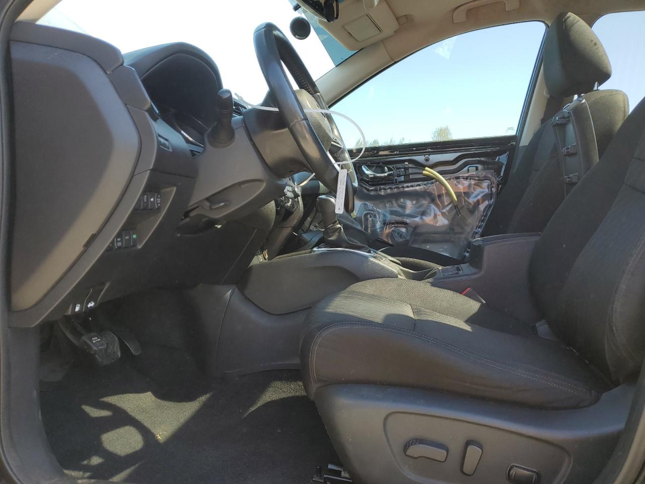 5N1AT2MV0HC733183 NISSAN ROGUE 2017