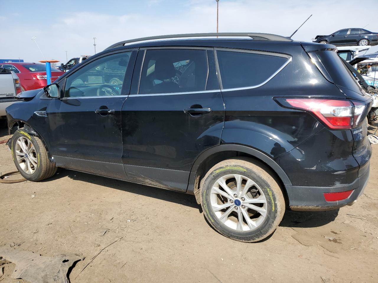 2017 Ford Escape Se black null gas 1FMCU0GD3HUC47300 photo #3