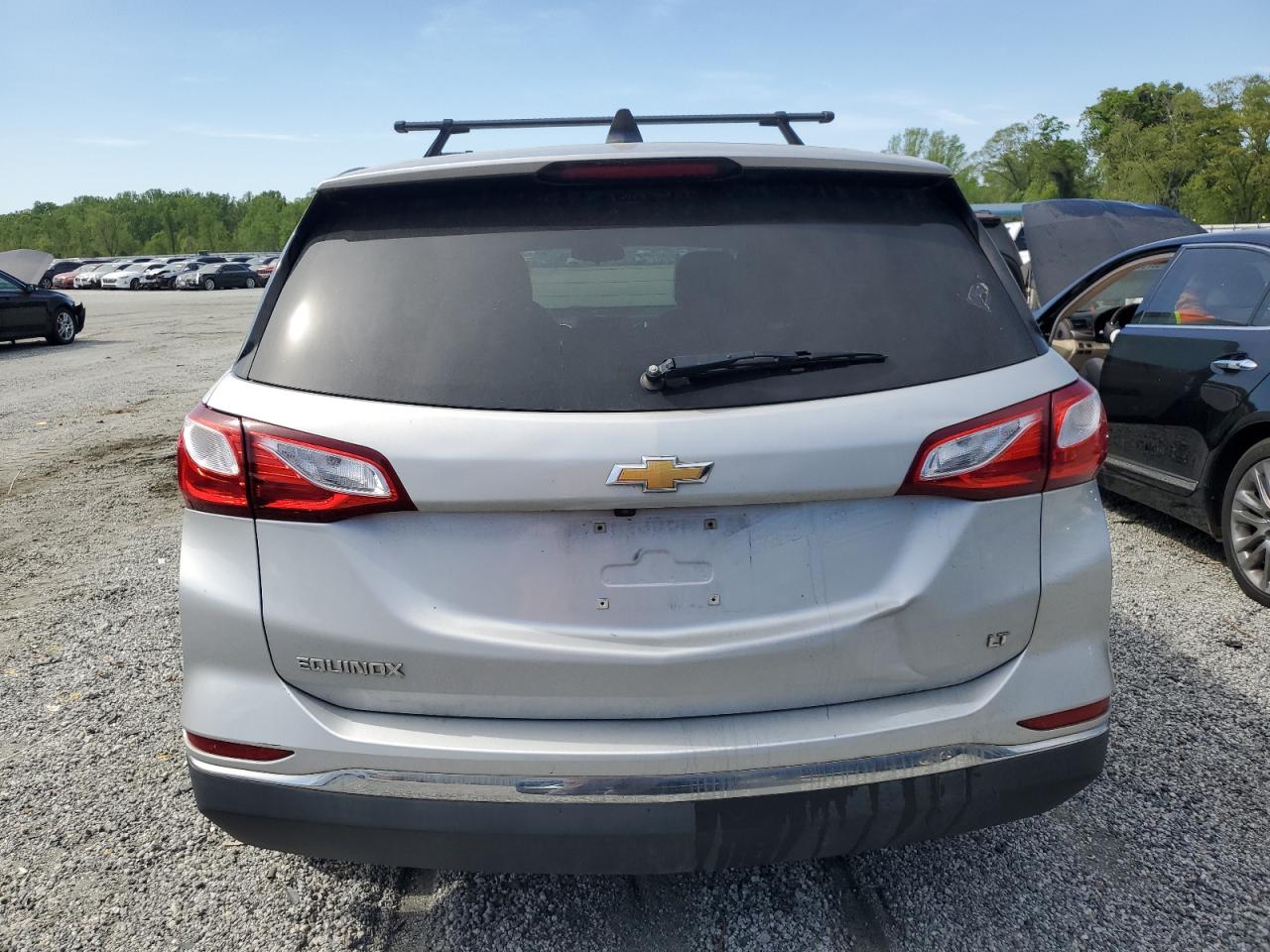 2GNAXJEV4J6242185 CHEVROLET EQUINOX 2018