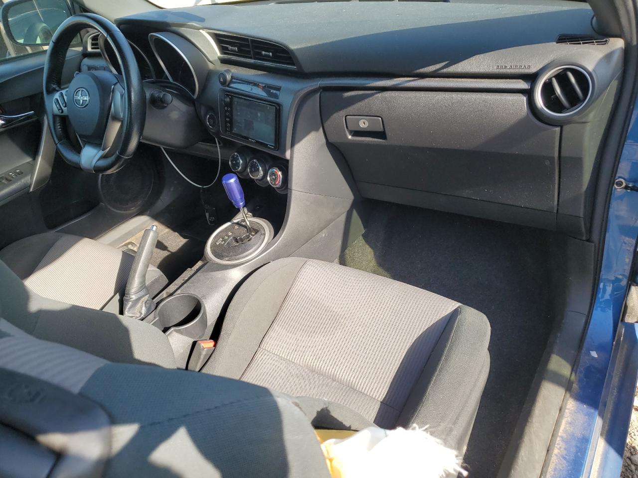 JTKJF5C70GJ018083 TOYOTA SCION 2016