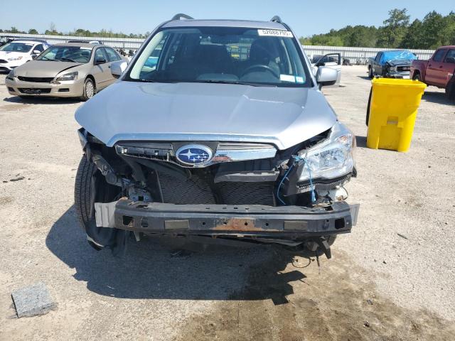  SUBARU FORESTER 2016 Silver