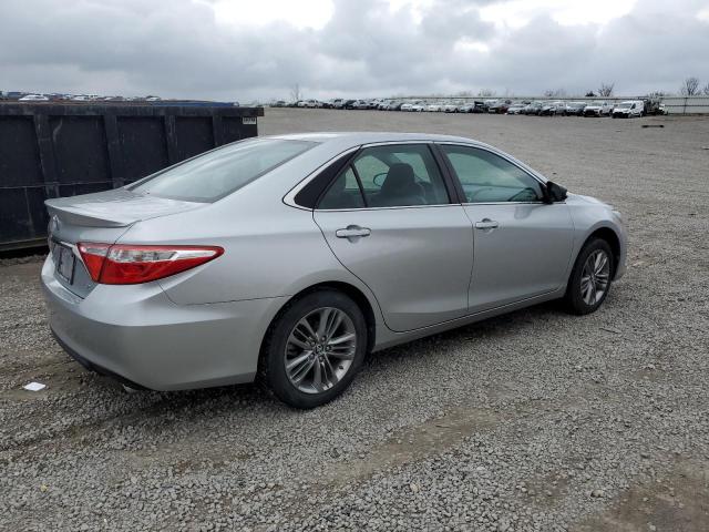 Sedans TOYOTA CAMRY 2017 Silver