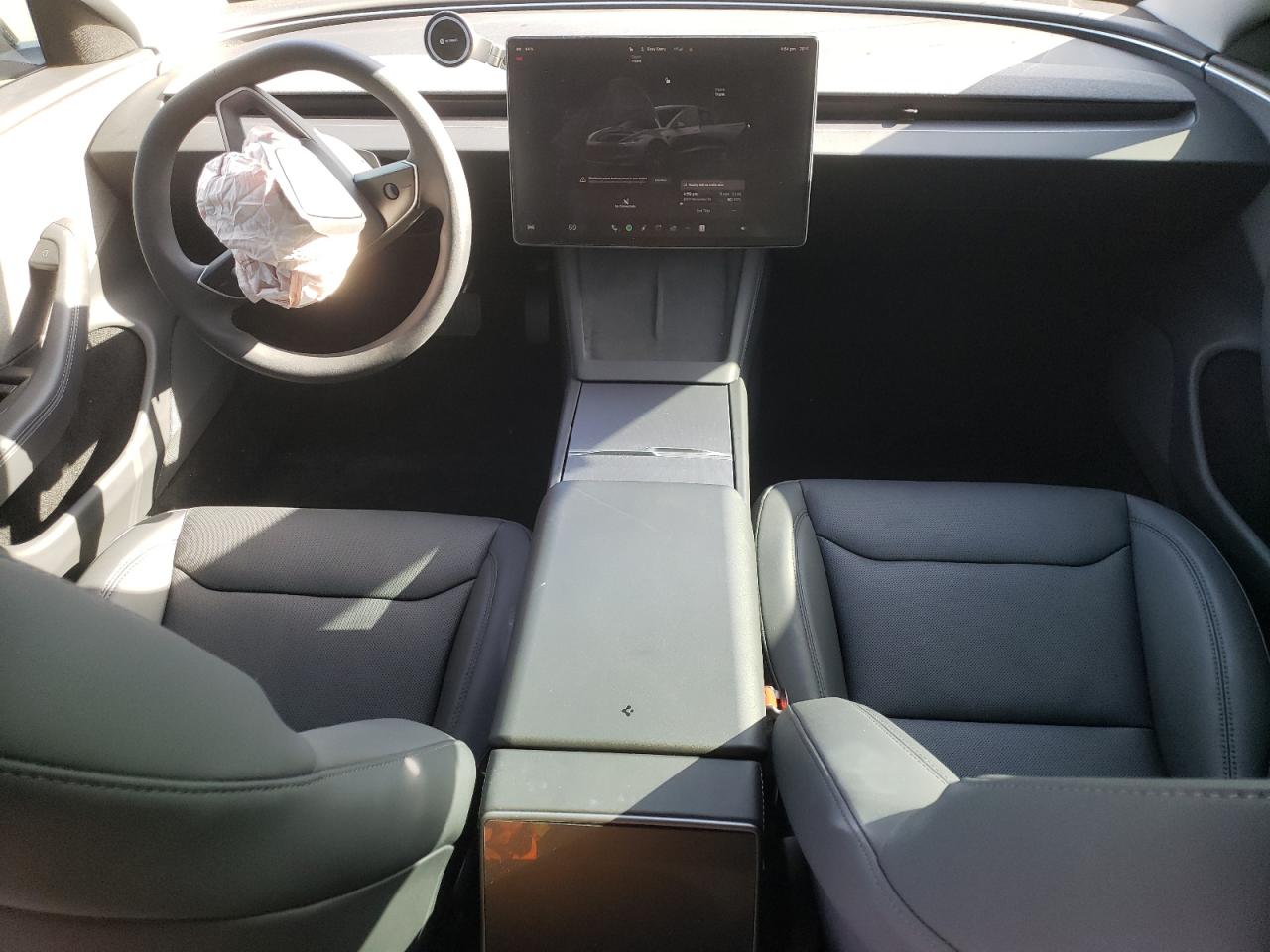 Фото: 5YJ3E1EA9RF859401 - 8