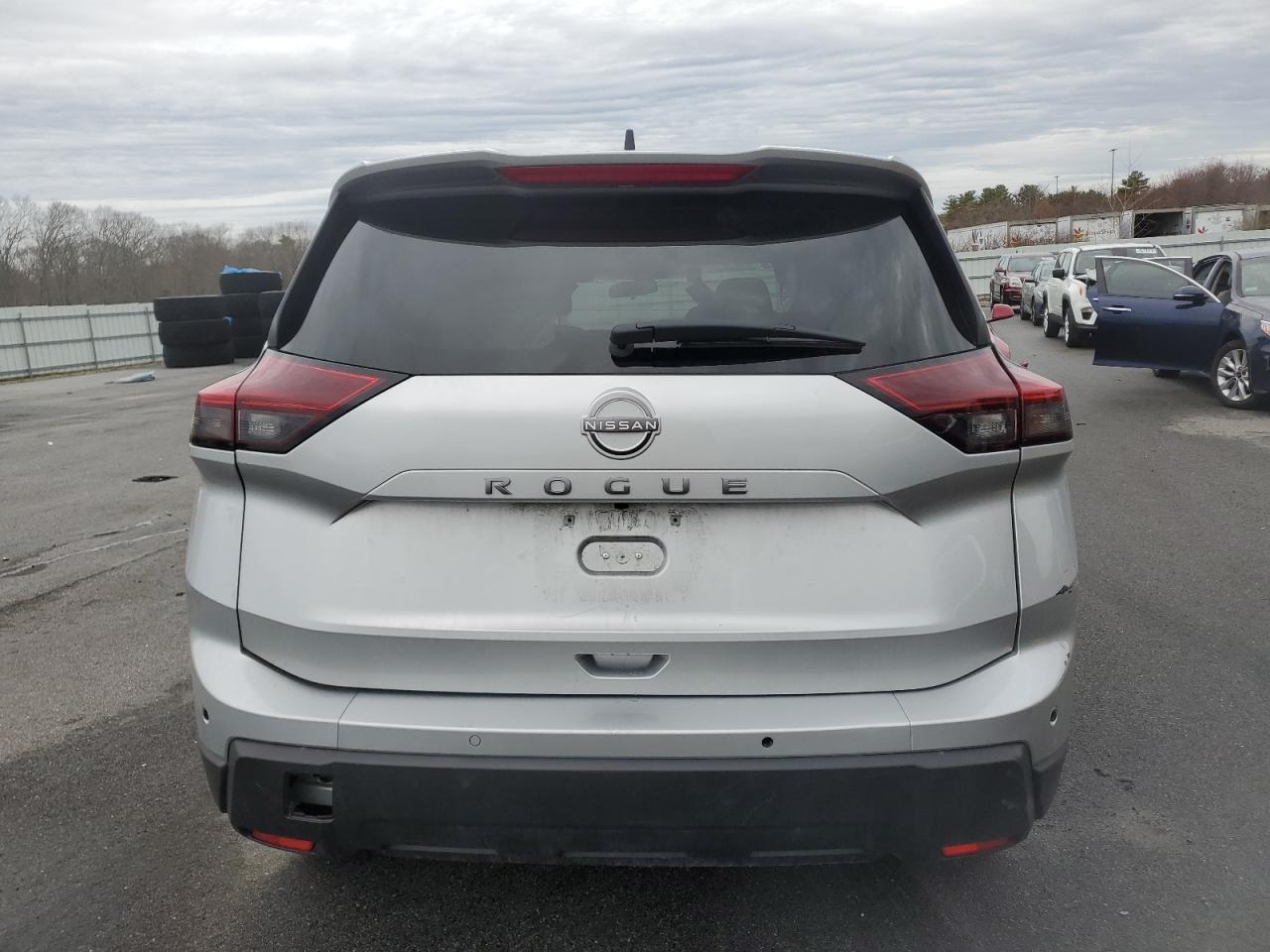 5N1BT3AA8RC712613 NISSAN ROGUE 2024