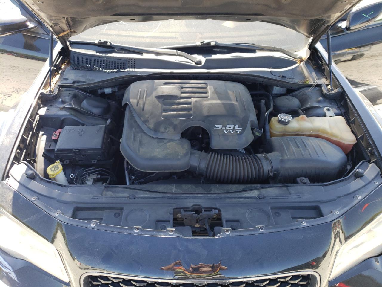 2018 Chrysler 300 Touring VIN: 2C3CCAAG5JH265052 Lot: 53345885