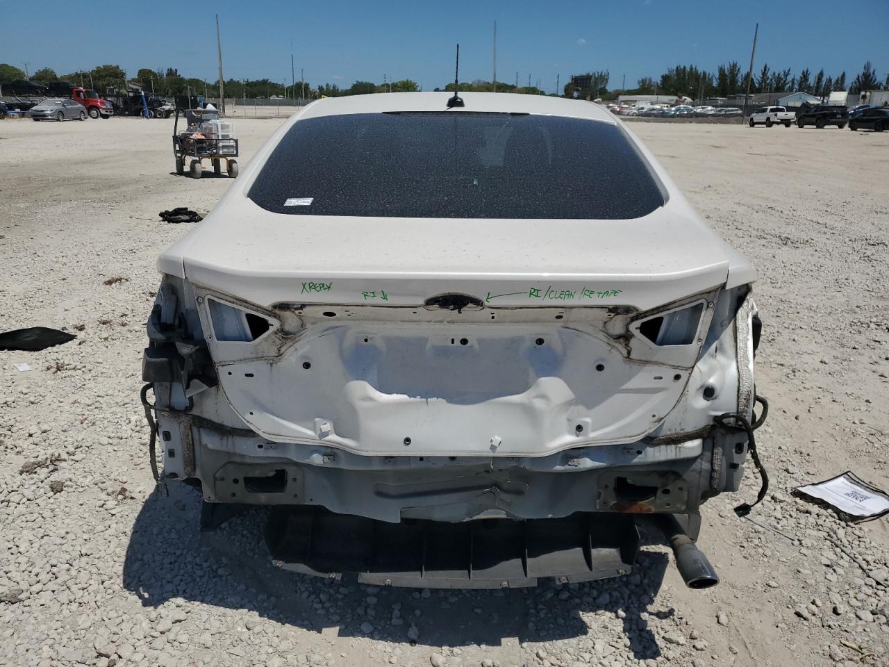 3FA6P0LU8JR200894 FORD FUSION 2018