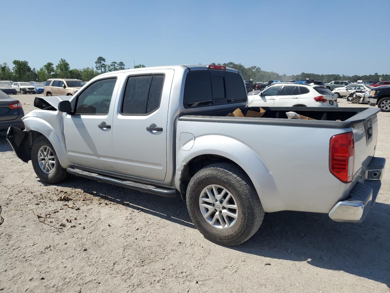 1N6AD0ER2HN747577 NISSAN FRONTIER 2017