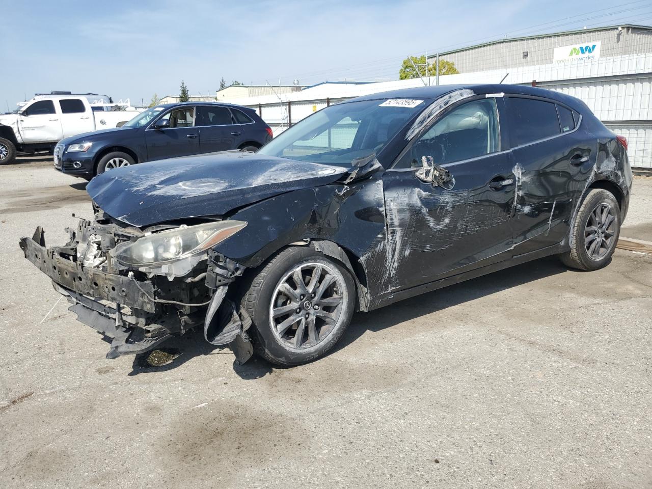 2014 Mazda 3 Touring na sprzedaż w Bakersfield, CA - All Over