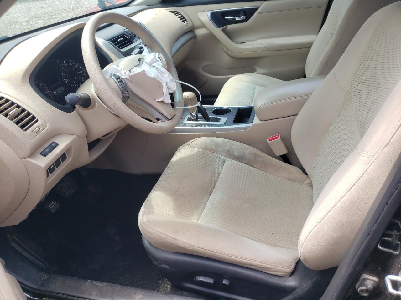 2015 Nissan Altima - Image 7