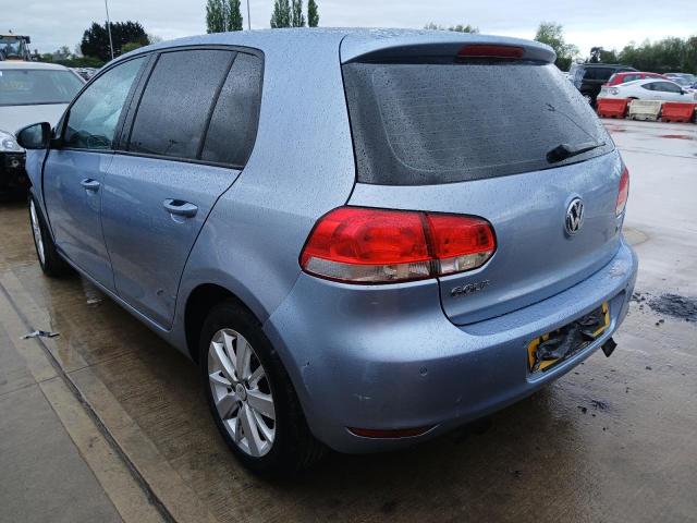 2011 VOLKSWAGEN GOLF SE TS