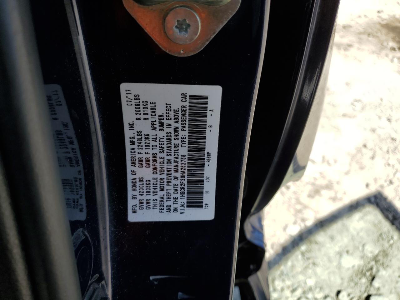 1HGCR2F30HA262768 HONDA ACCORD 2017