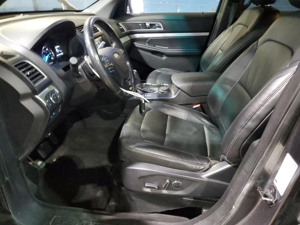 1FM5K8D89HGA06957 FORD EXPLORER 2017