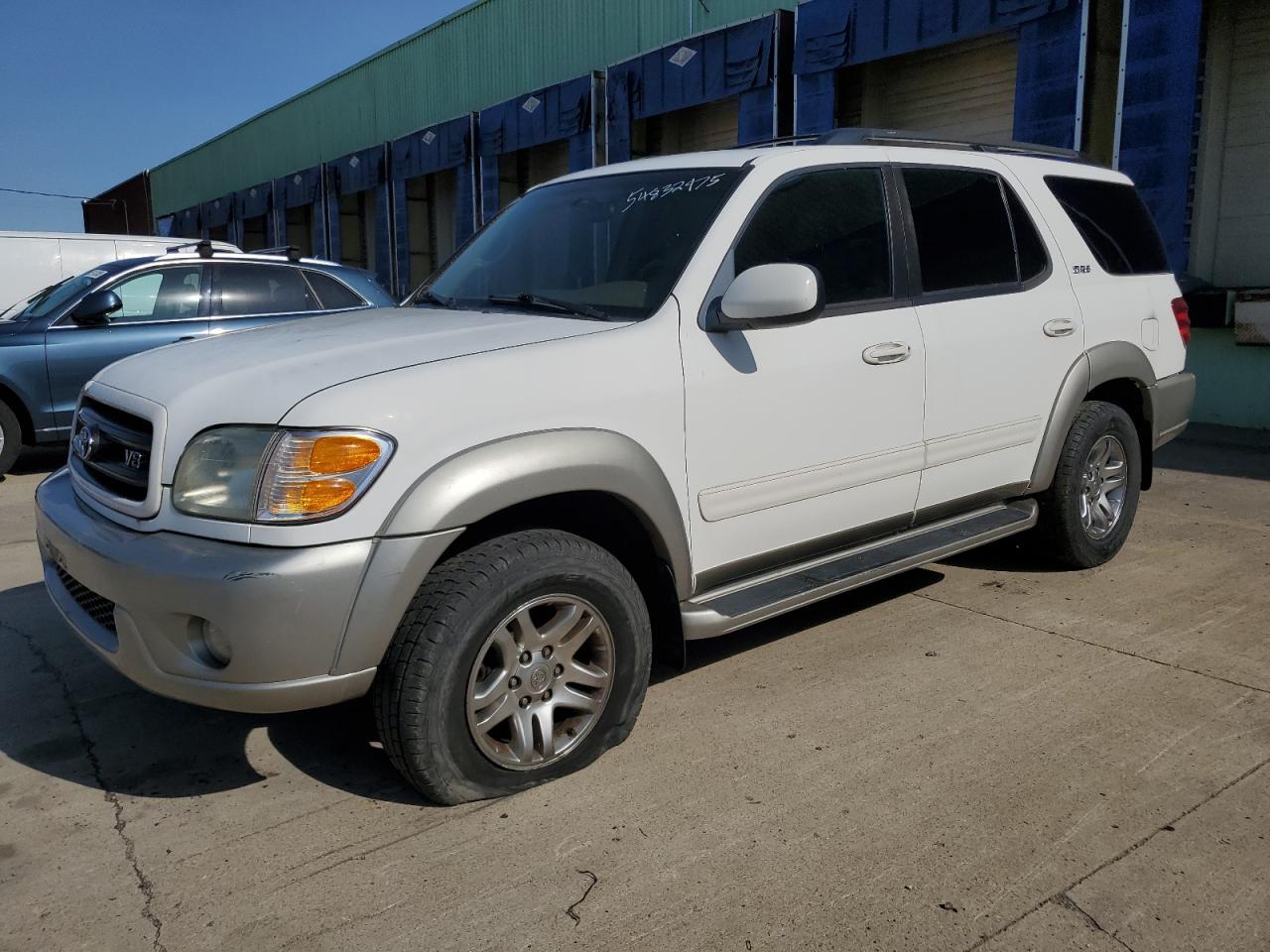 2003 Toyota Sequoia Sr5 for Sale in Columbus, OH - Minor Dent/Scratches